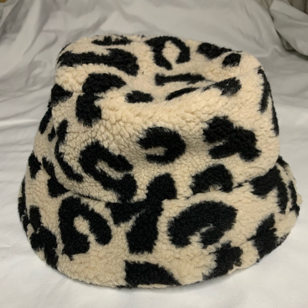 Fuzzy bucket hat